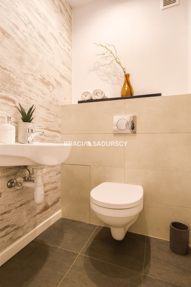 Mieszkanie 3-pokojowe Kraków Dębniki, ul. Kobierzyńska. Zdjęcie 8