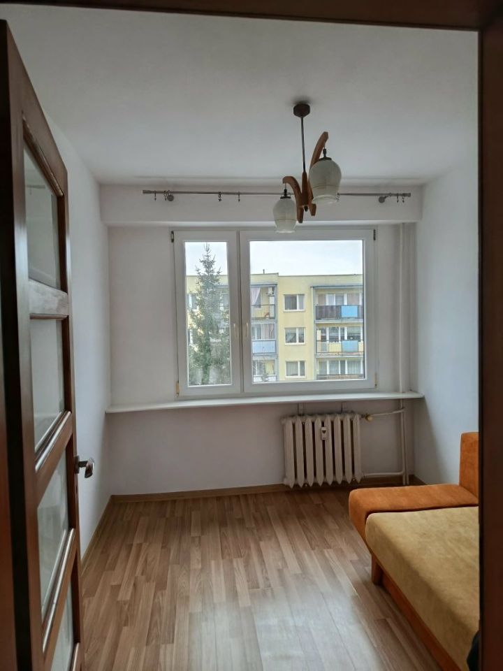 Mieszkanie 3-pokojowe Łomża, ul. Jędrzeja Śniadeckiego. Zdjęcie 3