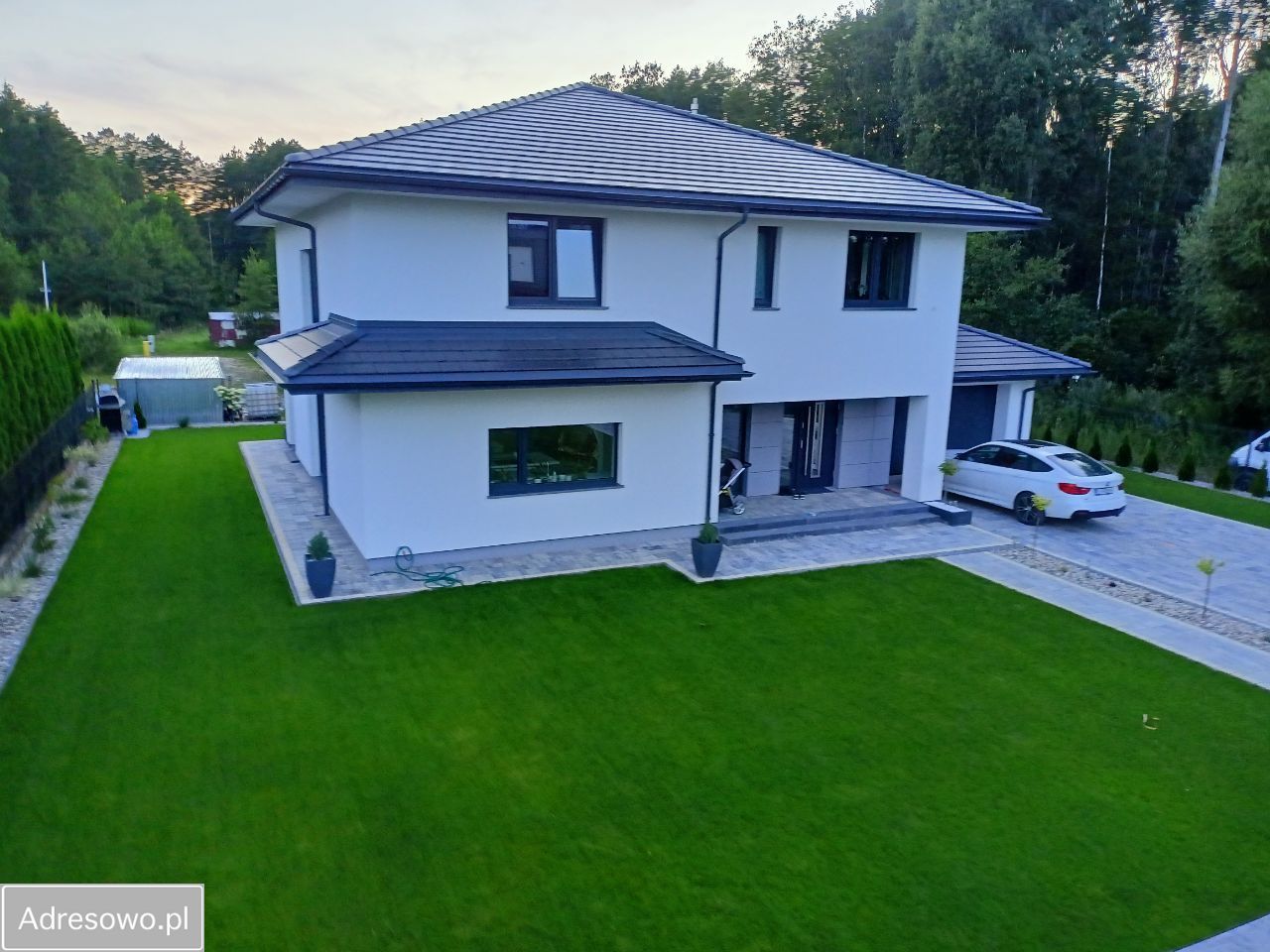 dom wolnostojący, 6 pokoi Solniczki. Zdjęcie 1