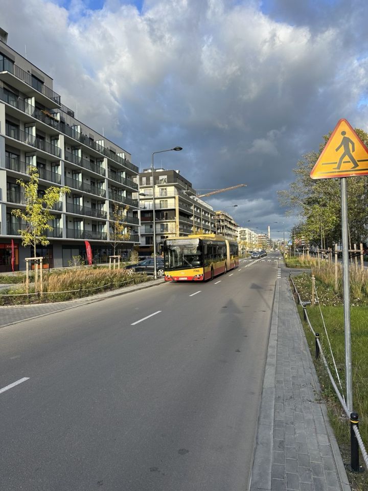 Mieszkanie 4-pokojowe Warszawa Kamionek, ul. Żupnicza. Zdjęcie 3