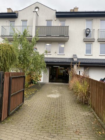 dom szeregowy, 4 pokoje Marki Struga, ul. Żwirowa. Zdjęcie 1