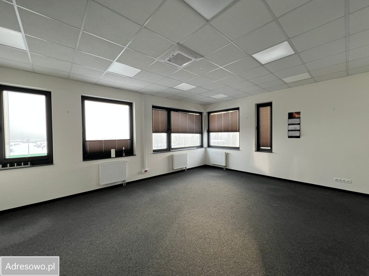 Lokal Łódź Bałuty, ul. Pojezierska. Zdjęcie 10