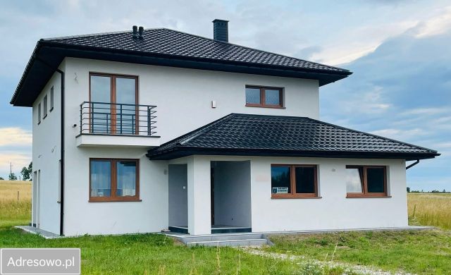 dom wolnostojący, 4 pokoje Brudzów, ul. Lipie. Zdjęcie 1