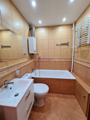 Mieszkanie 1-pokojowe Rybnik Maroko-Nowiny. Zdjęcie 3