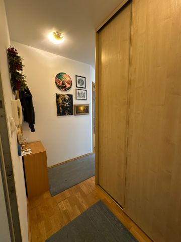 Mieszkanie 2-pokojowe Poznań Podolany, ul. Żegiestowska. Zdjęcie 2