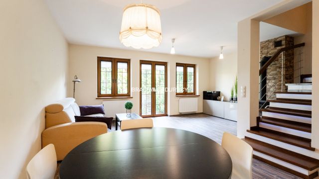 dom szeregowy, 4 pokoje Bibice, ul. Leśna. Zdjęcie 26