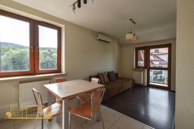 Mieszkanie 2-pokojowe Krynica-Zdrój, ul. Józefa Ignacego Kraszewskiego. Zdjęcie 2