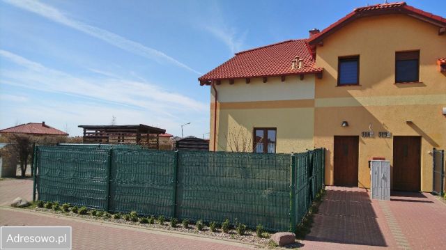 Mieszkanie 3-pokojowe Lusówko Rozalin. Zdjęcie 1