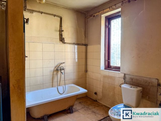 dom wolnostojący, 2 pokoje Święcany. Zdjęcie 7