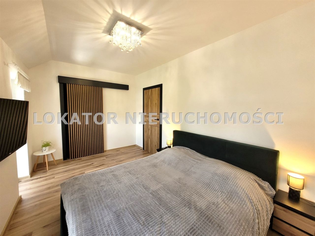 bliźniak, 5 pokoi Piła. Zdjęcie 19