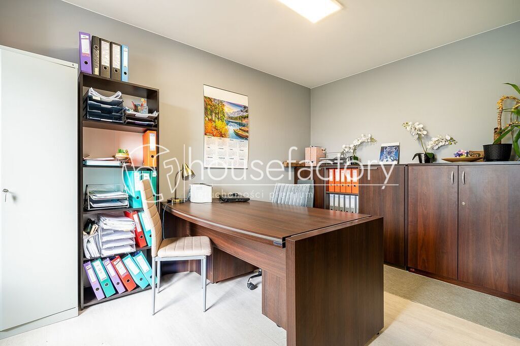 dom wolnostojący, 9 pokoi Łódź Stare Rokicie, ul. Holownicza. Zdjęcie 5