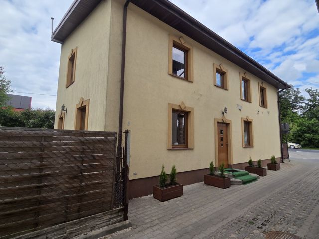 dom wolnostojący, 5 pokoi Góra Kalwaria, ul. Wojska Polskiego. Zdjęcie 1