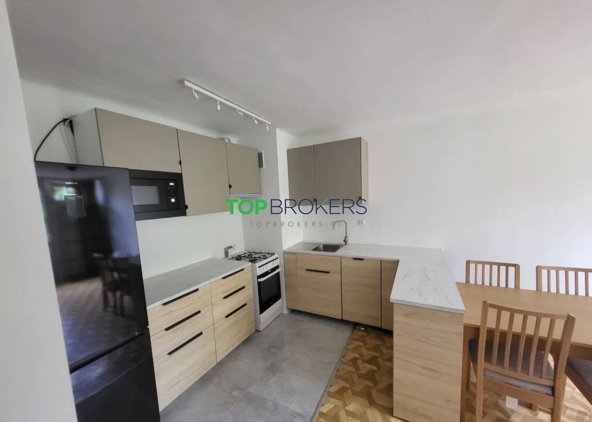 Mieszkanie 3-pokojowe Warszawa Śródmieście, ul. Grzybowska. Zdjęcie 3