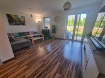 dom szeregowy, 4 pokoje Czernica. Zdjęcie 4