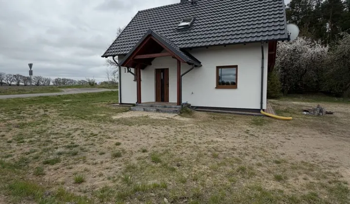 dom wolnostojący, 4 pokoje Osie, ul. Makowa