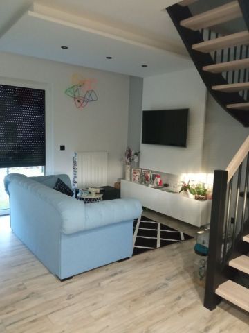 Mieszkanie 4-pokojowe Niemcz, ul. Olszynki. Zdjęcie 1