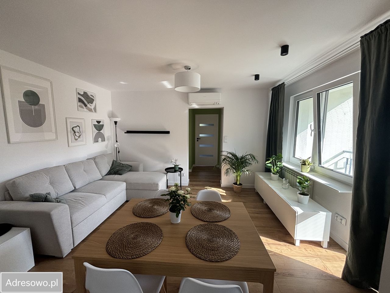 Mieszkanie 3-pokojowe Warszawa Wola, al. Jana Pawła II. Zdjęcie 1