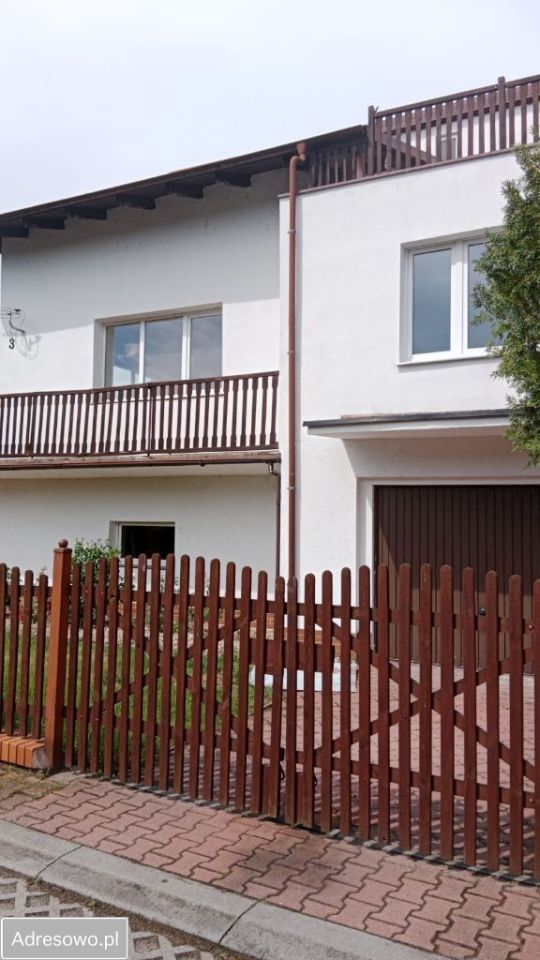 dom wolnostojący, 12 pokoi Nowa Sól, ul. Leszczynowa