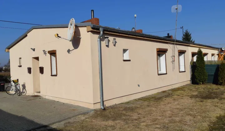 dom wolnostojący, 2 pokoje Arcugowo