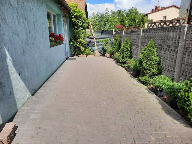 Lokal Toruń Wrzosy, szosa Chełmińska. Zdjęcie 1