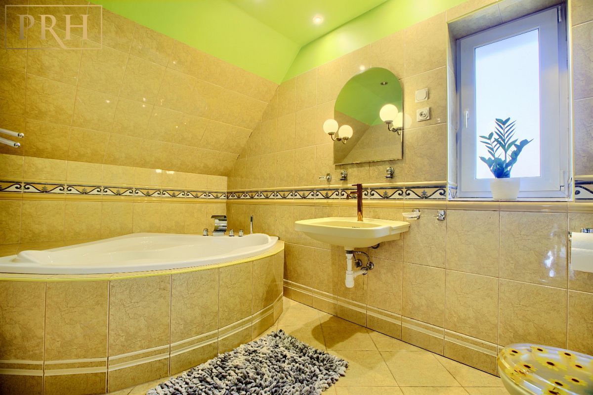 dom wolnostojący, 6 pokoi Koszalin Rokosowo, ul. Topolowa. Zdjęcie 1