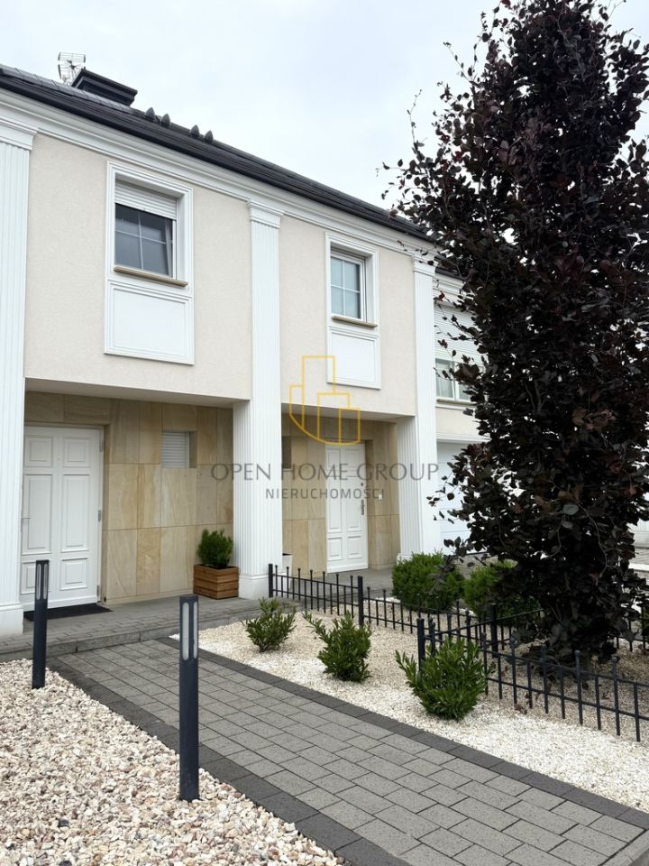 dom szeregowy, 4 pokoje Oleśnica. Zdjęcie 33