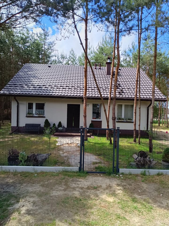 dom wolnostojący, 3 pokoje Jaźwiny. Zdjęcie 2