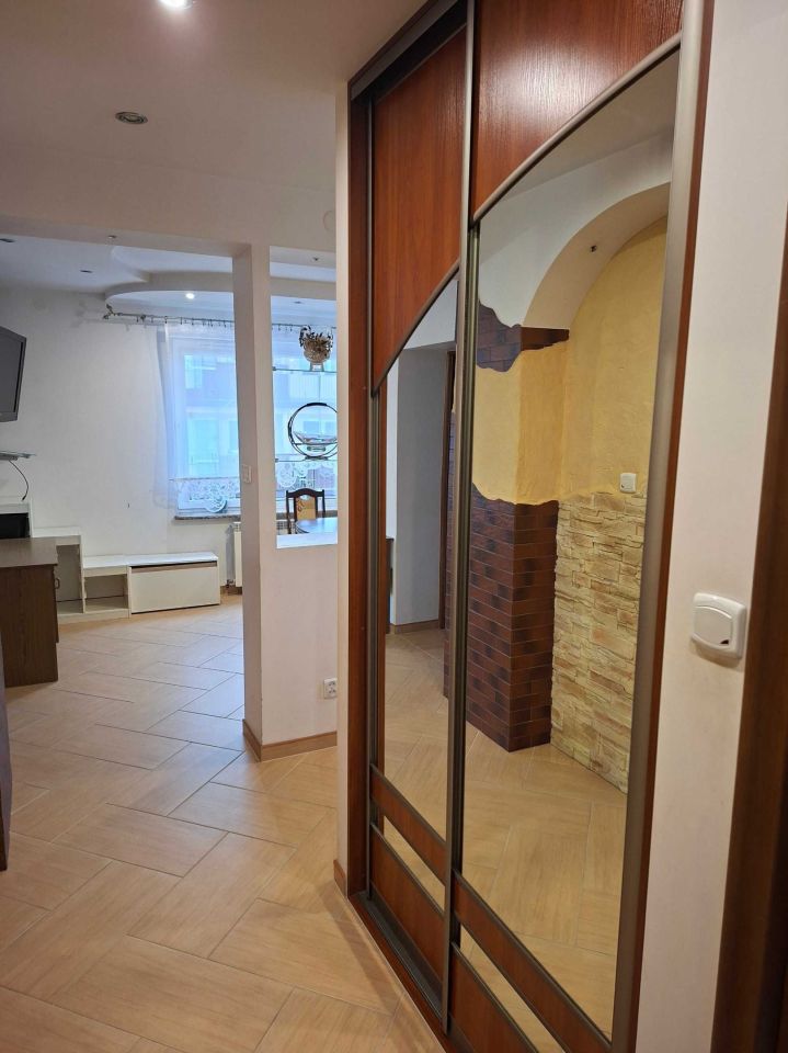 Mieszkanie 2-pokojowe Tomaszów Lubelski Śródmieście, ul. Józefa Piłsudskiego. Zdjęcie 3