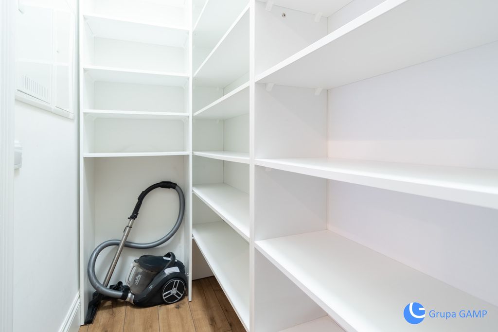 Mieszkanie 4-pokojowe Kraków Nowy Świat, ul. Tarłowska. Zdjęcie 18