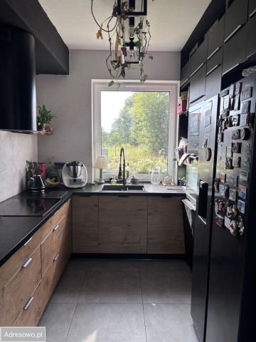 bliźniak, 4 pokoje Łomianki. Zdjęcie 3