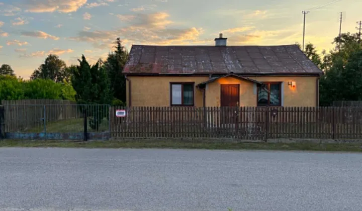dom wolnostojący, 4 pokoje Czerwonka Szlachecka