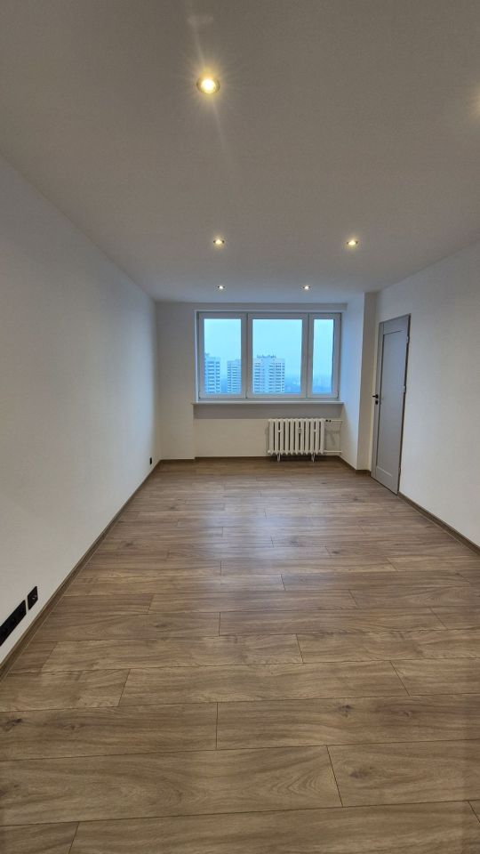 Mieszkanie 3-pokojowe Katowice Zawodzie. Zdjęcie 6