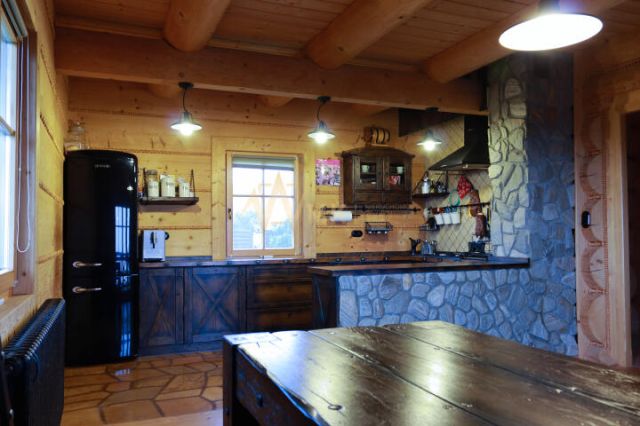 dworek, 7 pokoi Dąbrówka Szczepanowska. Zdjęcie 4