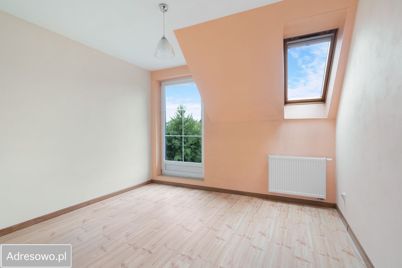 dom wolnostojący, 5 pokoi Miętne, ul. Piękna. Zdjęcie 15