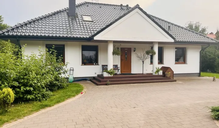 dom wolnostojący Charzyno