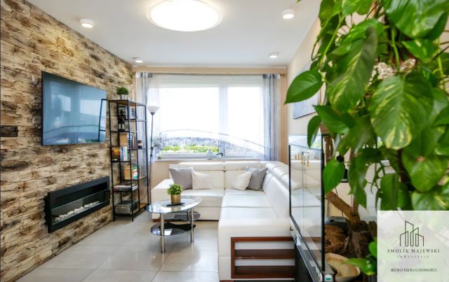 Mieszkanie 5-pokojowe Wrocław Muchobór Wielki, ul. Jurija Gagarina. Zdjęcie 1