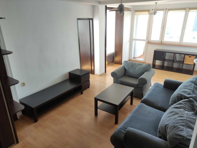 Mieszkanie 3-pokojowe Katowice Śródmieście, al. Wojciecha Korfantego. Zdjęcie 1