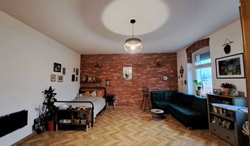 Mieszkanie na sprzedaż Prudnik  58 m2