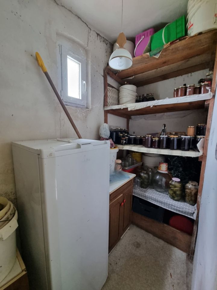 Mieszkanie 3-pokojowe Wlewo. Zdjęcie 8