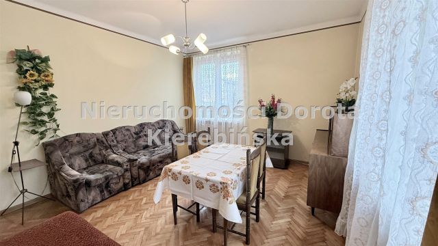 Mieszkanie 2-pokojowe Tomaszów Mazowiecki, ul. Krzywa. Zdjęcie 1