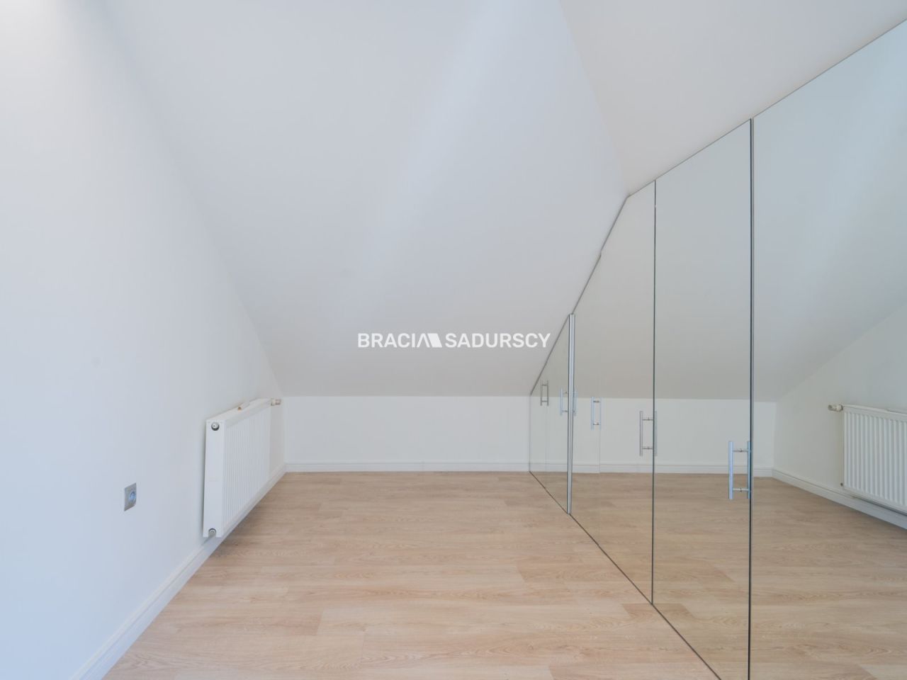 Mieszkanie 4-pokojowe Bochnia, ul. Kolejowa. Zdjęcie 30