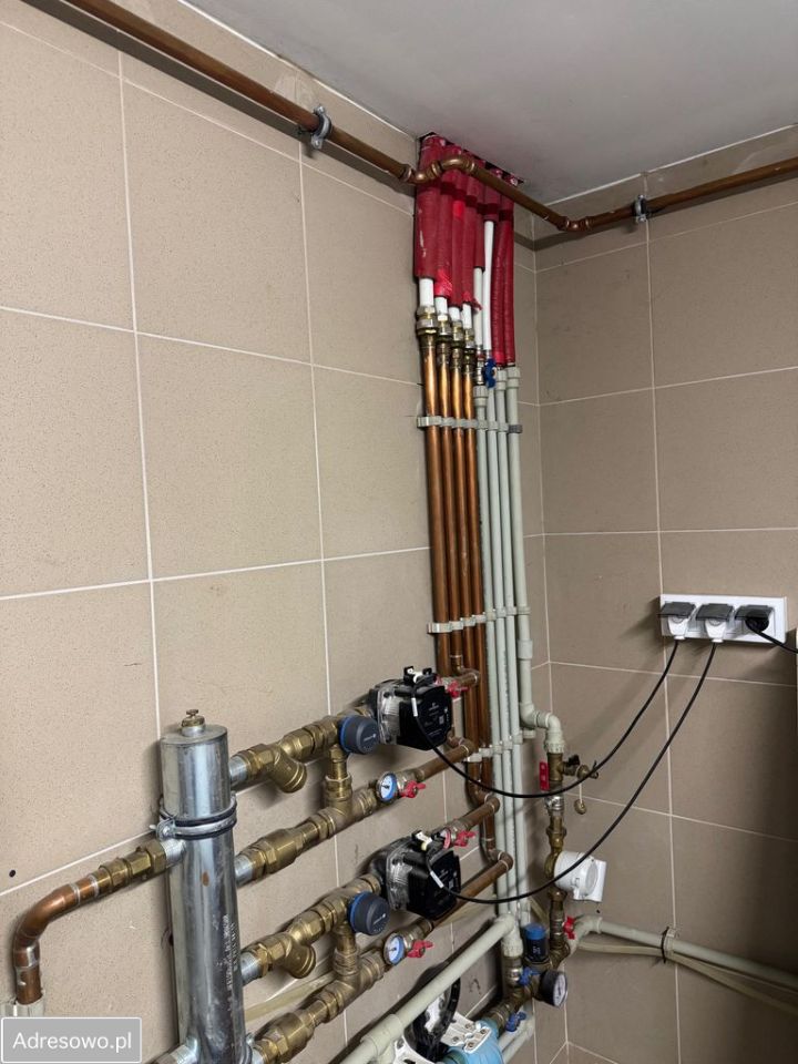 dom wolnostojący, 5 pokoi Zgierz. Zdjęcie 17