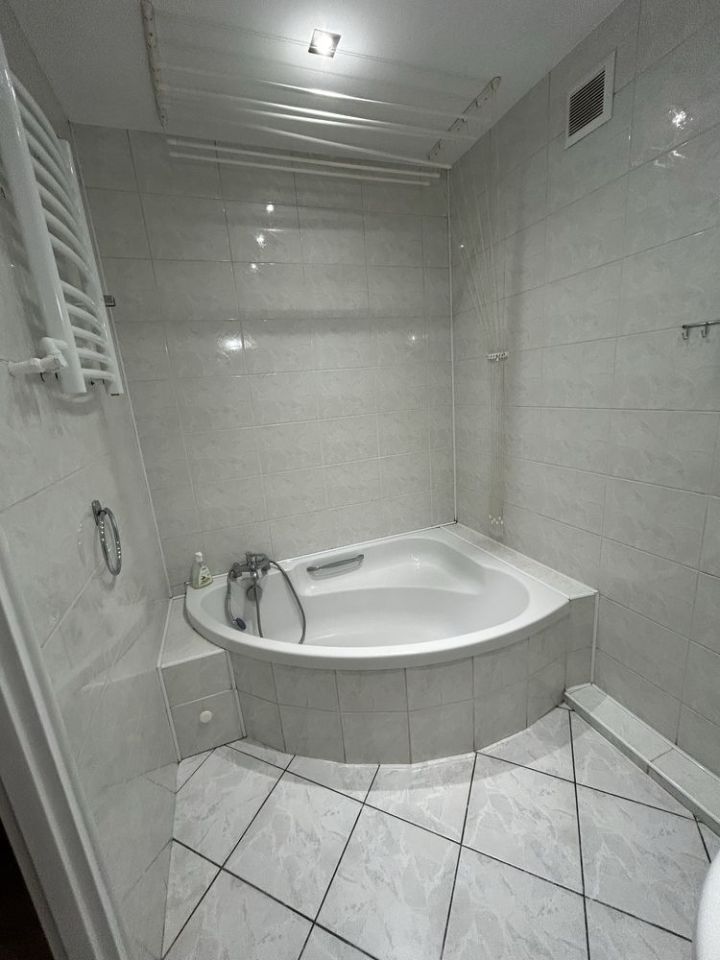 Mieszkanie 3-pokojowe Kielce Baranówek, ul. Petyhorska. Zdjęcie 2