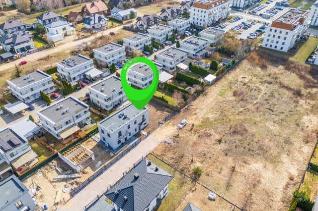 Mieszkanie 4-pokojowe Łomianki Dolne, ul. Kościelna Droga. Zdjęcie 40