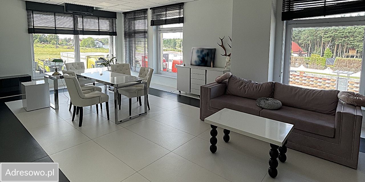 Hala/magazyn Wolica. Zdjęcie 2