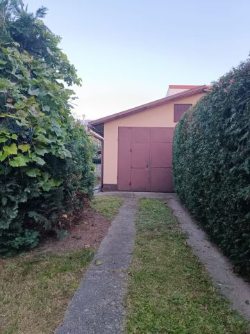 dom wolnostojący Kolbuszowa, ul. Partyzantów. Zdjęcie 4