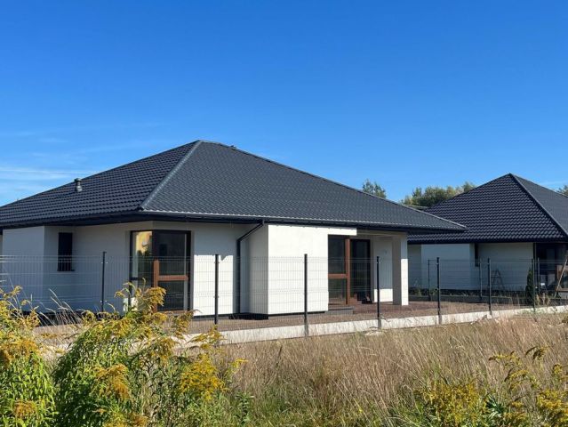 dom wolnostojący Małęczyn Stary Małęczyn, ul. Makowska. Zdjęcie 1