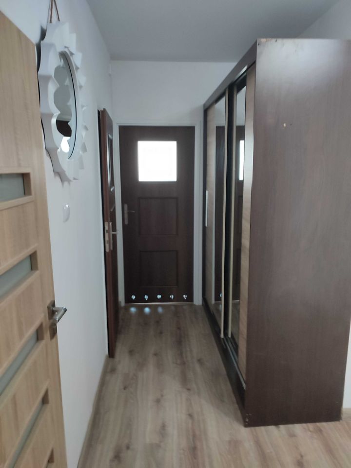 Mieszkanie 3-pokojowe Ożarów, os. Wzgórze. Zdjęcie 6