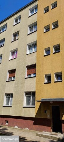 Mieszkanie 3-pokojowe Gniezno Tysiąclecie, ul. Budowlanych. Zdjęcie 1