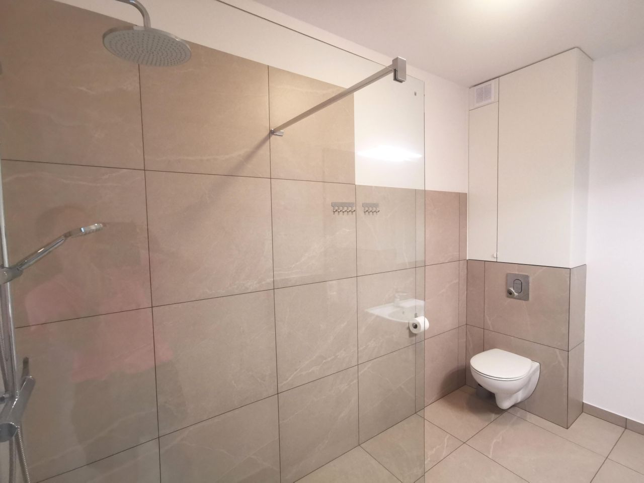 Mieszkanie 4-pokojowe Żerniki Wrocławskie, ul. Migdałowa. Zdjęcie 9